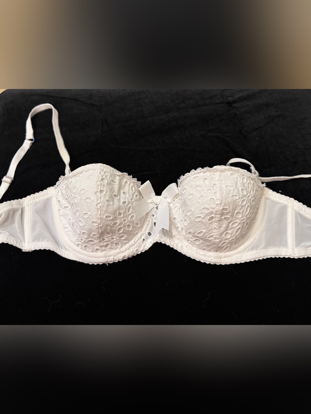 Victoria Secret White Lace Underwire Balconette Bra - Elegant Support